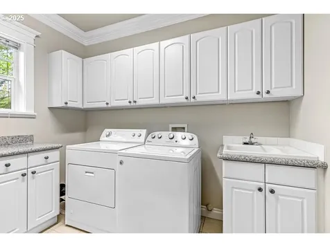 2214 Haviland Drive Grants Pass OR 97527