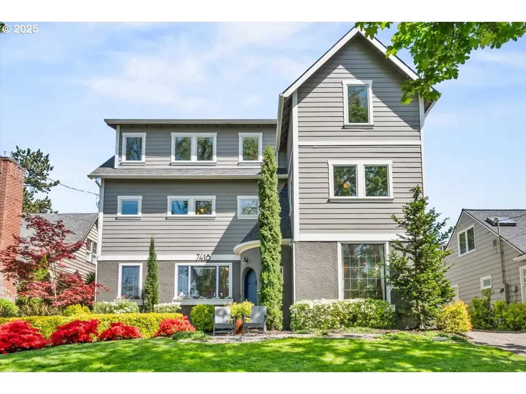 7418 SE 28th Avenue Portland OR 97202