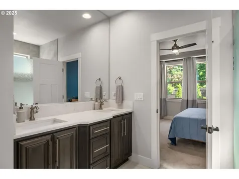 5208 NE 130th Street Vancouver WA 98686