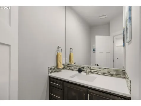 5208 NE 130th Street Vancouver WA 98686