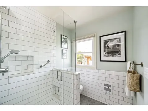 6615 NE 26th Avenue Portland OR 97211