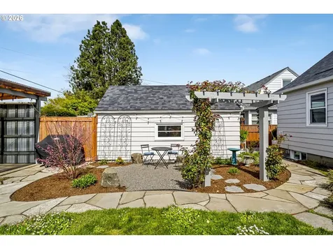 6615 NE 26th Avenue Portland OR 97211