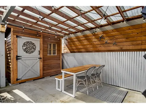 6615 NE 26th Avenue Portland OR 97211
