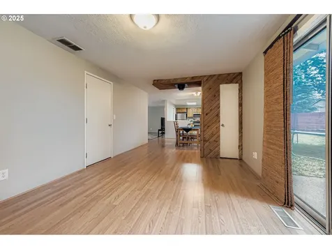 1833 NE 157th Avenue Portland OR 97230