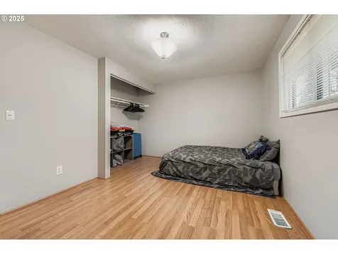 1833 NE 157th Avenue Portland OR 97230