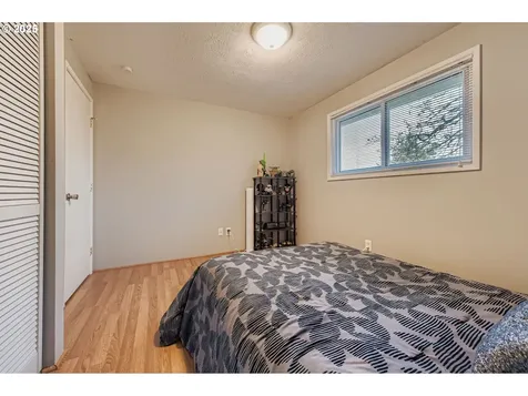 1833 NE 157th Avenue Portland OR 97230