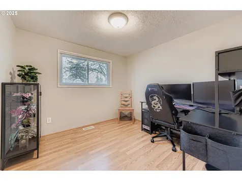 1833 NE 157th Avenue Portland OR 97230