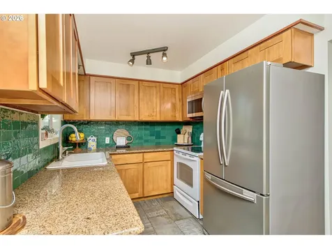 7507 SE 69th Avenue Portland OR 97206