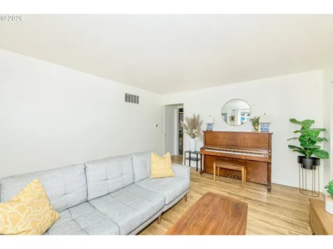 7507 SE 69th Avenue Portland OR 97206