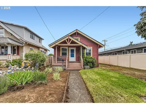 6436 SE 72nd Avenue Portland OR 97206