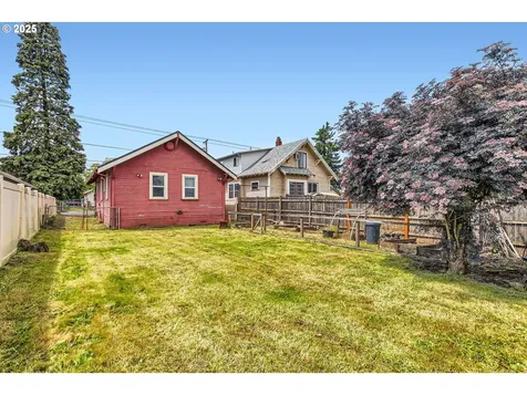 6436 SE 72nd Avenue Portland OR 97206