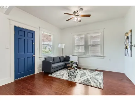 6436 SE 72nd Avenue Portland OR 97206