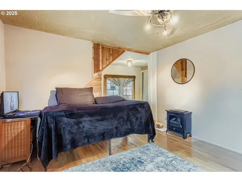1549 N Blandena Street Portland OR 97217