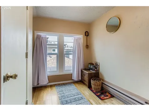 1549 N Blandena Street Portland OR 97217