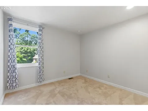 5760 Meridian Court Lake Oswego OR 97035