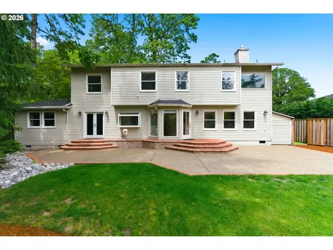 5760 Meridian Court Lake Oswego OR 97035