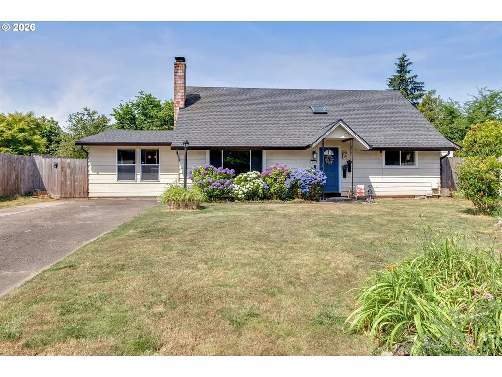 1563 NE Village Squire Court Gresham OR 97030