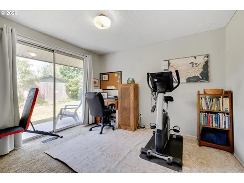 1563 NE Village Squire Court Gresham OR 97030