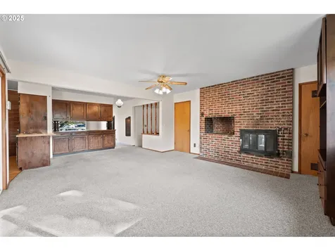 12342 NE Knott Street Portland OR 97230