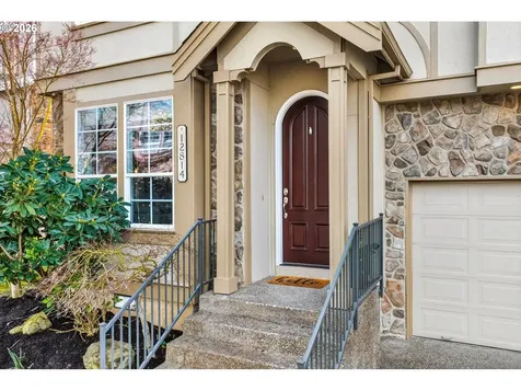 12814 NW Bayonne Lane Portland OR 97229