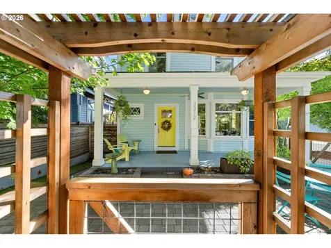 3312 S Corbett Avenue Portland OR 97239