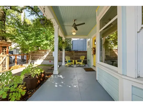 3312 S Corbett Avenue Portland OR 97239