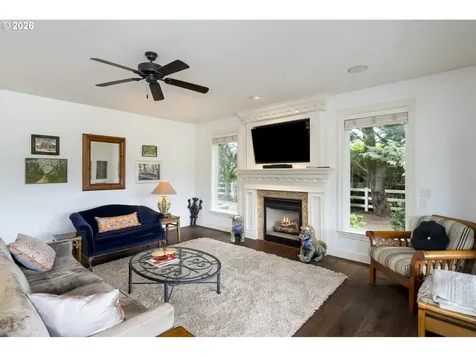 21440 S Meadowridge Court Oregon City OR 97045