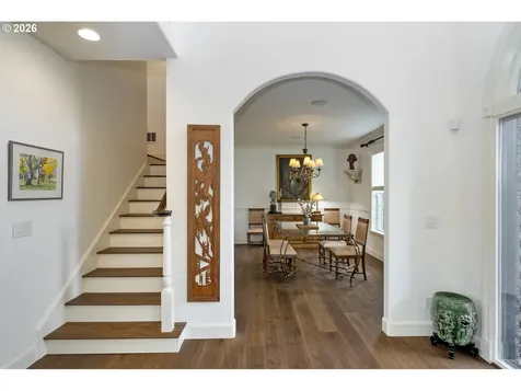 21440 S Meadowridge Court Oregon City OR 97045