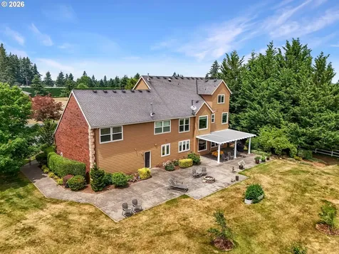 21440 S Meadowridge Court Oregon City OR 97045
