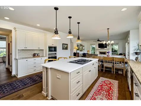 21440 S Meadowridge Court Oregon City OR 97045