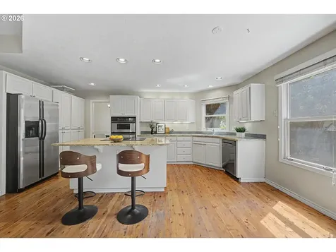 13202 Rogers Road Lake Oswego OR 97035
