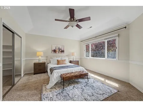 13202 Rogers Road Lake Oswego OR 97035