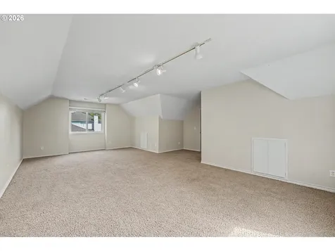 13202 Rogers Road Lake Oswego OR 97035