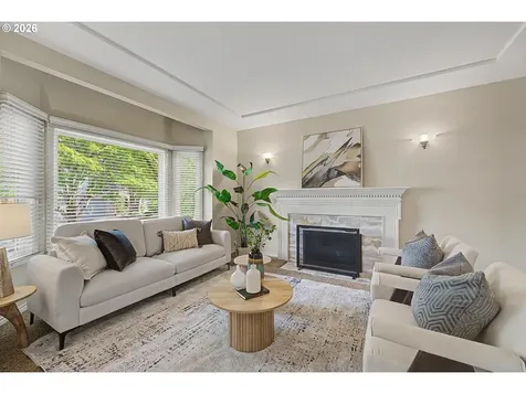13202 Rogers Road Lake Oswego OR 97035