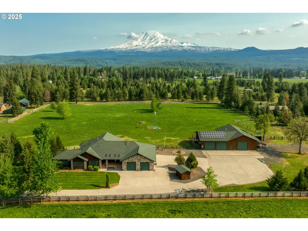 60 Jennings Road Trout Lake WA 98650