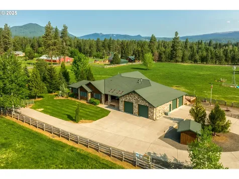 60 Jennings Road Trout Lake WA 98650
