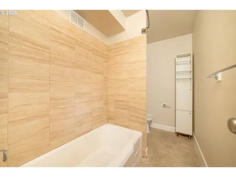 1205 SW Cardinell Drive Portland OR 97201