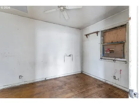 805 SE 197th Avenue Portland OR 97233