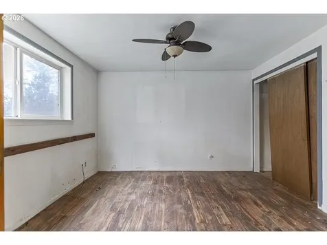 805 SE 197th Avenue Portland OR 97233