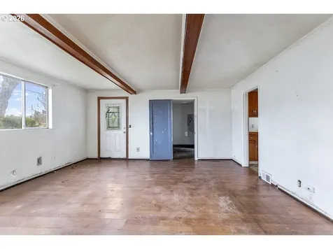 805 SE 197th Avenue Portland OR 97233