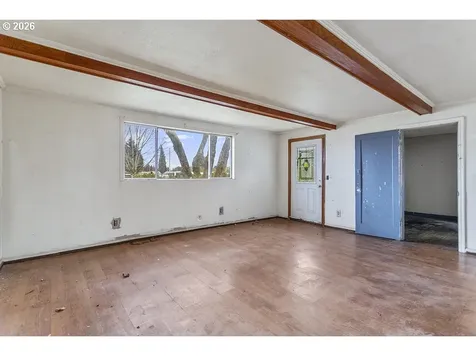 805 SE 197th Avenue Portland OR 97233