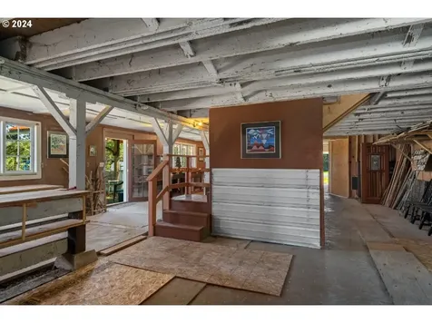 25 Fraser Road Tillamook OR 97141