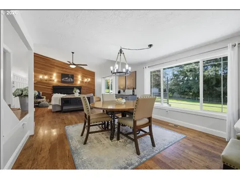 13606 NW 42nd Avenue Vancouver WA 98685