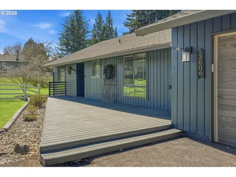 13606 NW 42nd Avenue Vancouver WA 98685