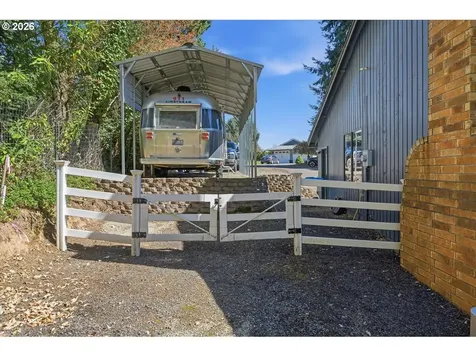 13606 NW 42nd Avenue Vancouver WA 98685