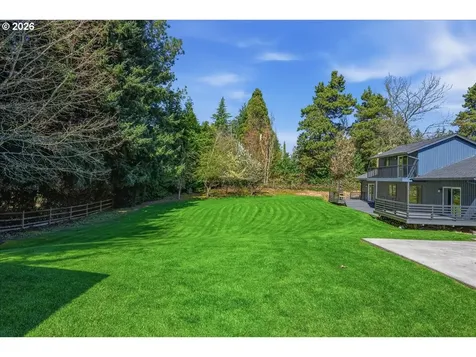 13606 NW 42nd Avenue Vancouver WA 98685