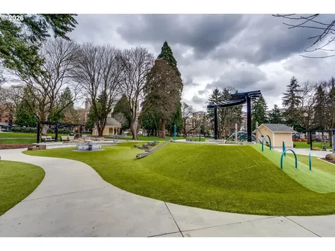 400 W 8th Street Vancouver WA 98660