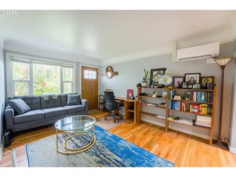 1432 N Bryant Street Portland OR 97217