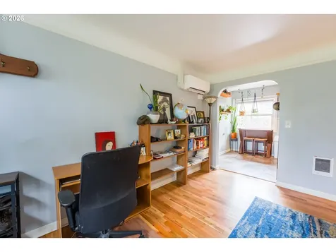 1432 N Bryant Street Portland OR 97217