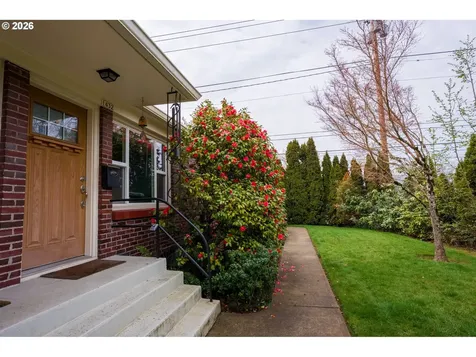 1432 N Bryant Street Portland OR 97217
